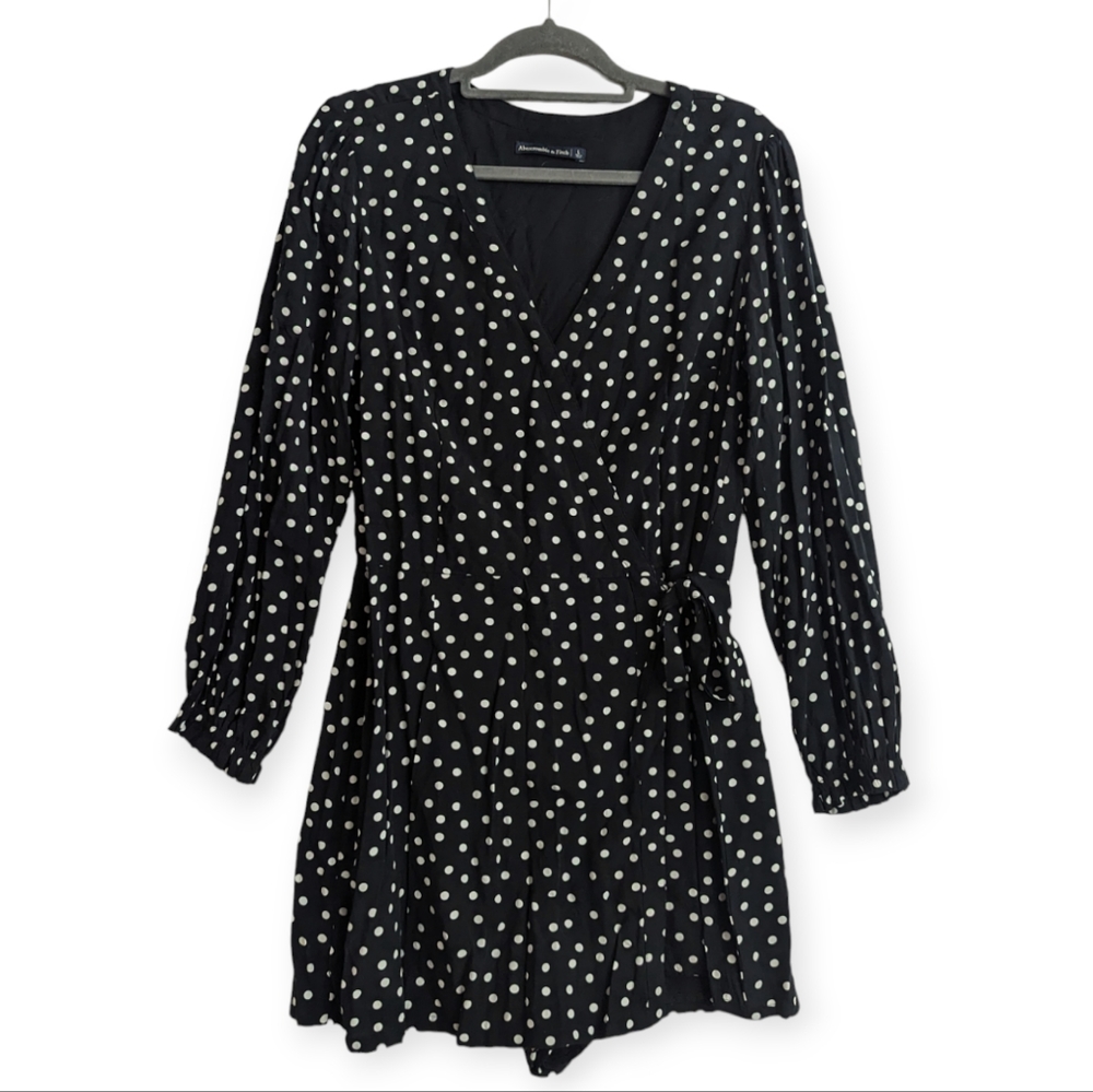 Abercrombie & Fitch Black & White Polka Dot Romper Skort Size Large - Picture 2 of 14